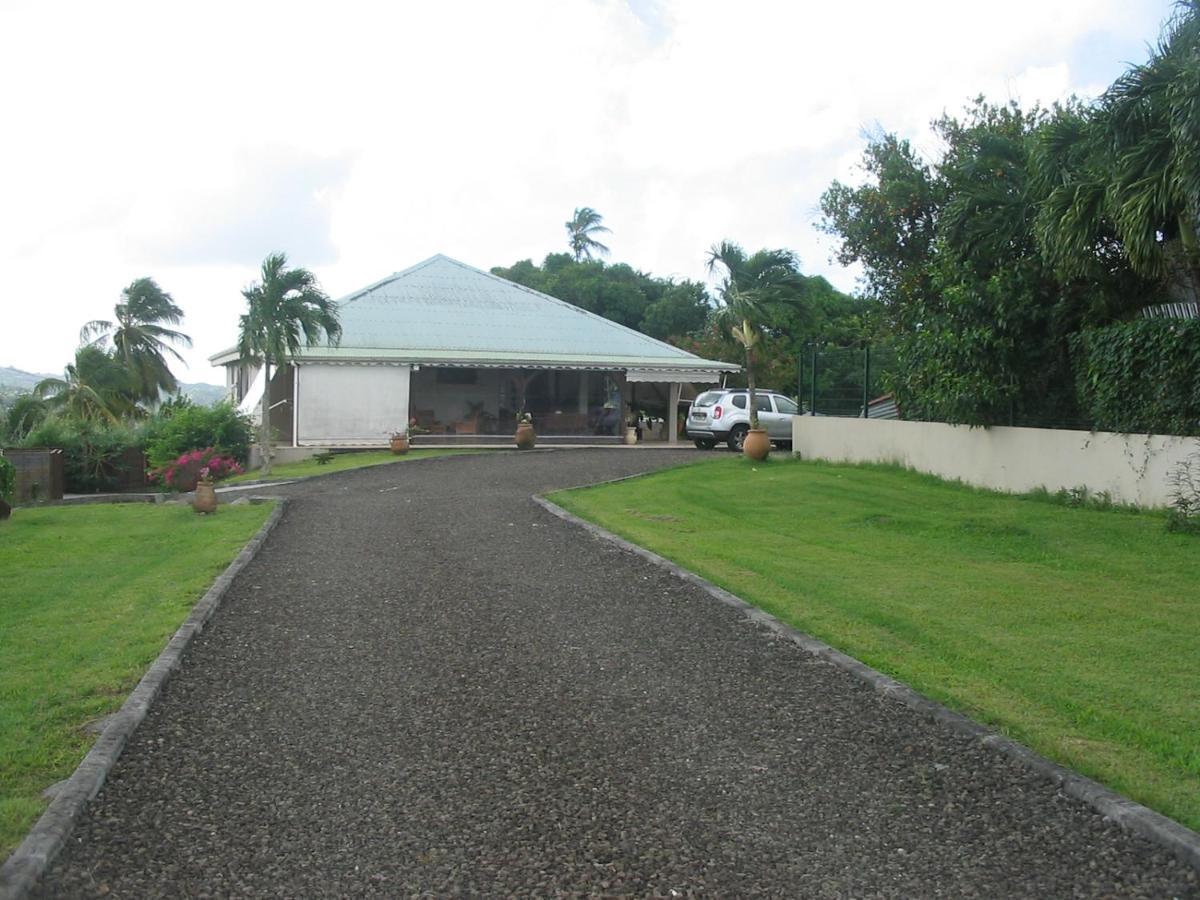Petit Paradis Apartment Morne la Valeur Luaran gambar